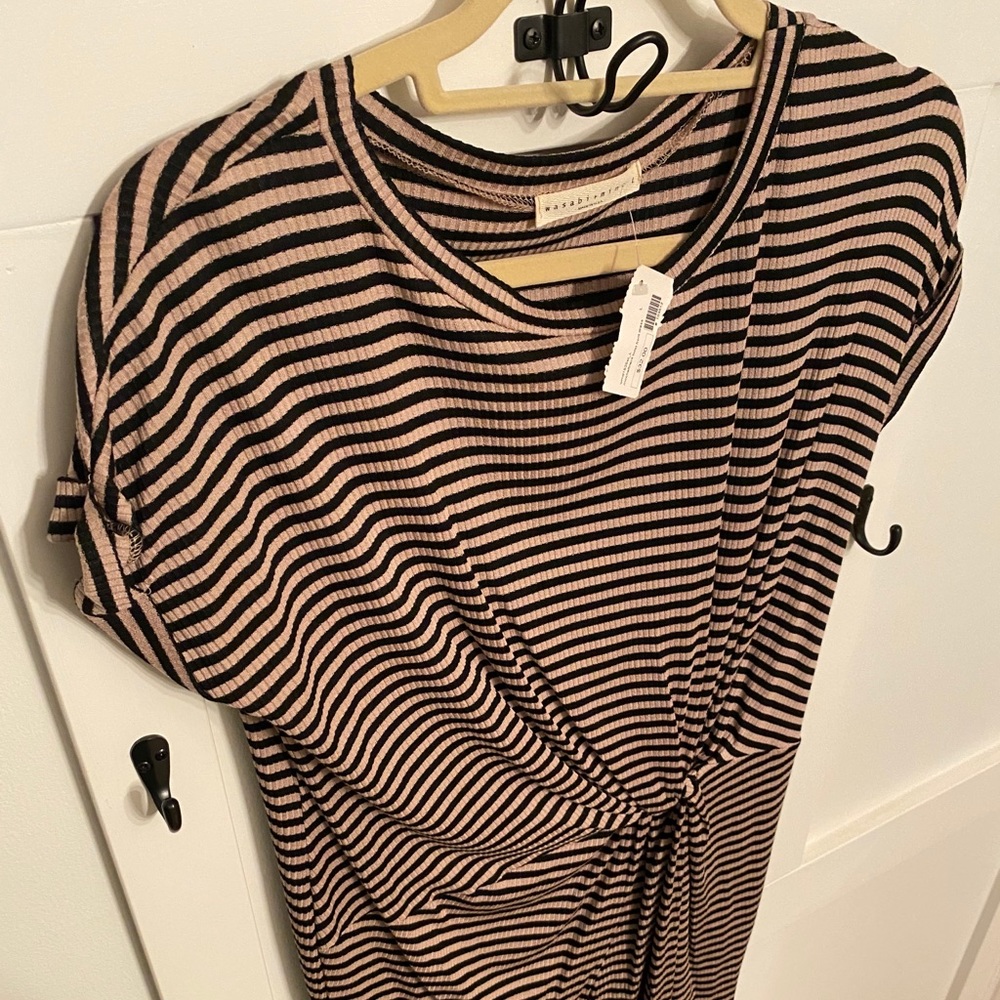 Mocha and black stripe twist front dress ✨NWT✨